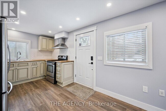 Photo - 26 Bergey St