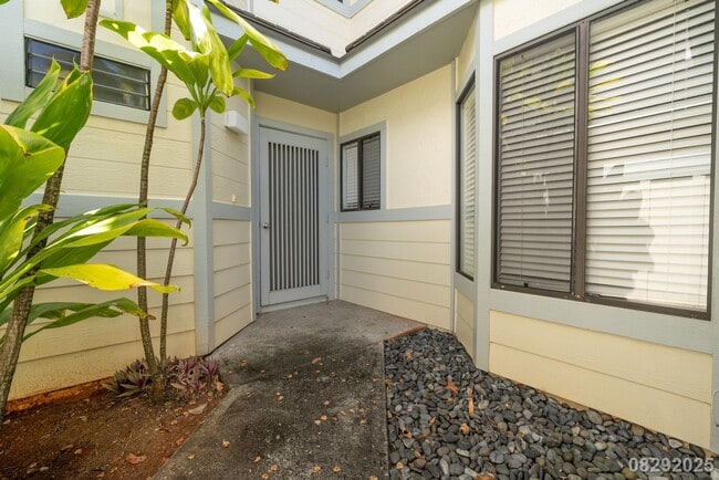 Photo - Spacious 3BR/2.5BA Mililani Townhome – $4,...