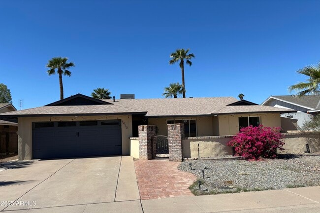 Building Photo - 4410 S Rita Ln