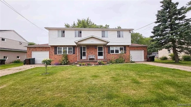 Photo - 19 Bielak Rd Unit Right