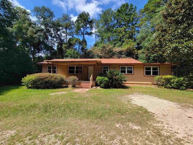 Building Photo - 1526 Highland Dr Rental
