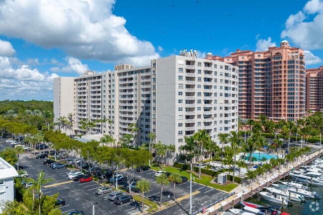 Gables Waterway Towers - Gables Waterway Towers