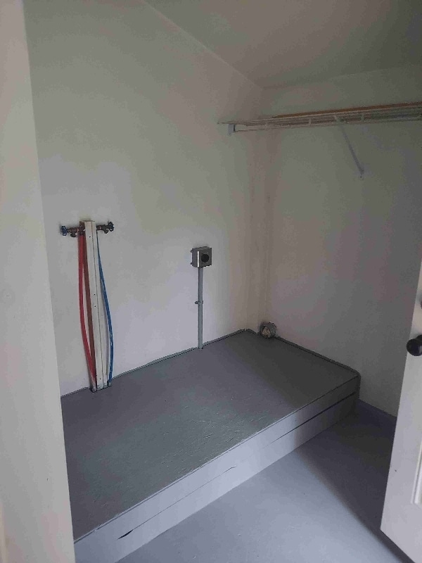 Photo - 4513 Massey Rd