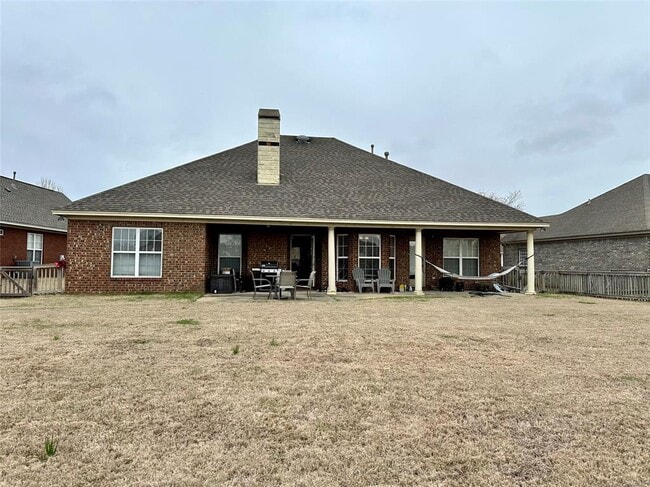 Photo - 8824 Alderwood Way