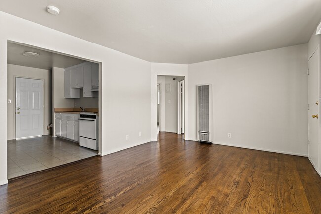Photo - 1545 166th Ave