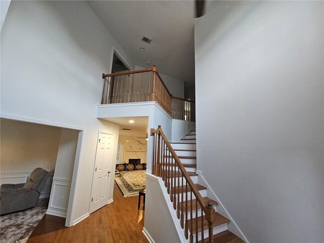 Photo - 480 Glenns Farm Way