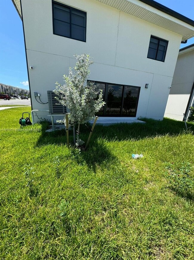 Photo - 1301 NW 3rd St