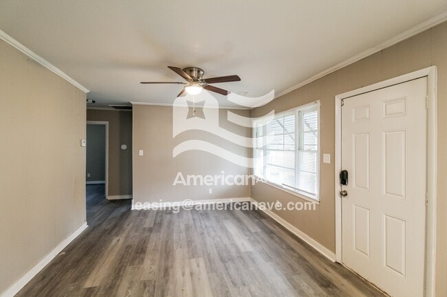 Photo - 216 Johns Rd
