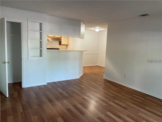 Photo - 246 Afton Square Unit 105