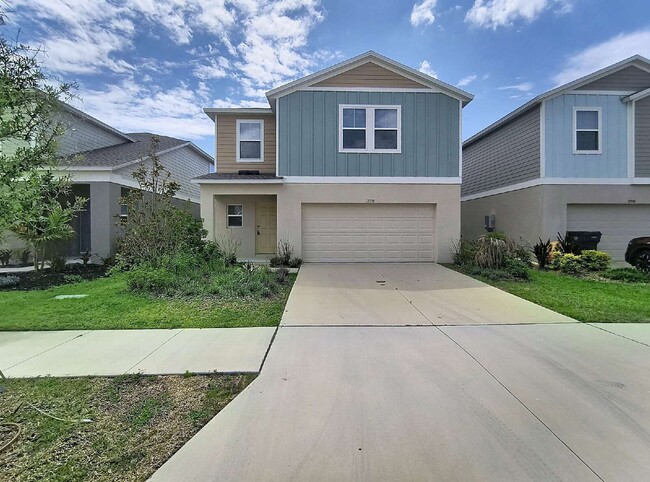 12937 Camarillo Pl