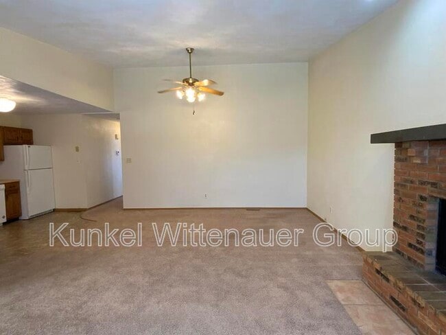 Photo - 700 Ganim Dr