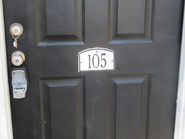 Photo - 105 Ashgate Way