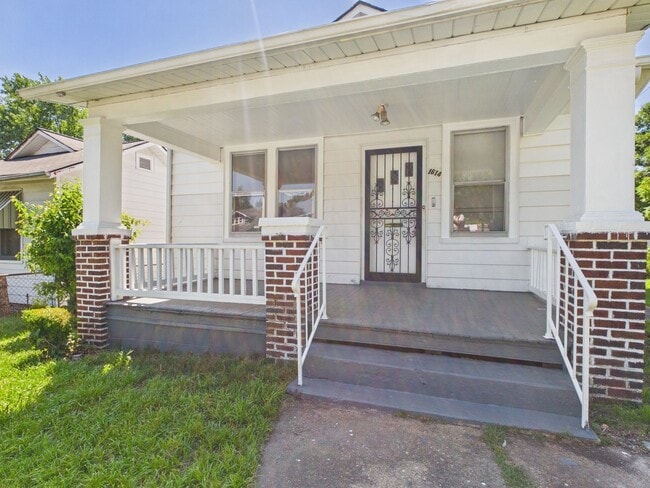 Building Photo - 1614 N 19th St