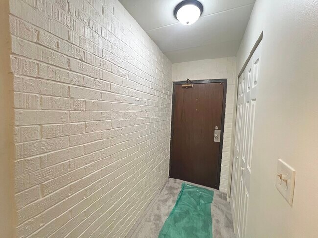 Photo - 228 E Bailey Rd Unit H