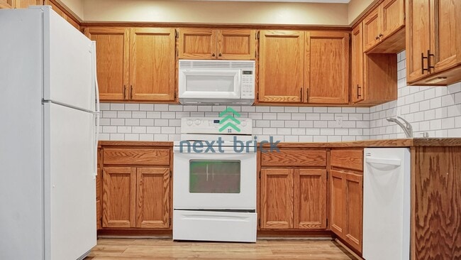 Photo - 2 BED & 2 BATH CONDO FOR RENT Unit 3