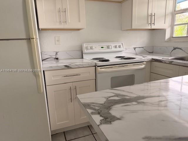 Building Photo - 123 N 61st Ave Unit 6