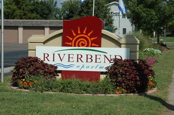 Photo - Riverbend - Newly Renovated! Call today!