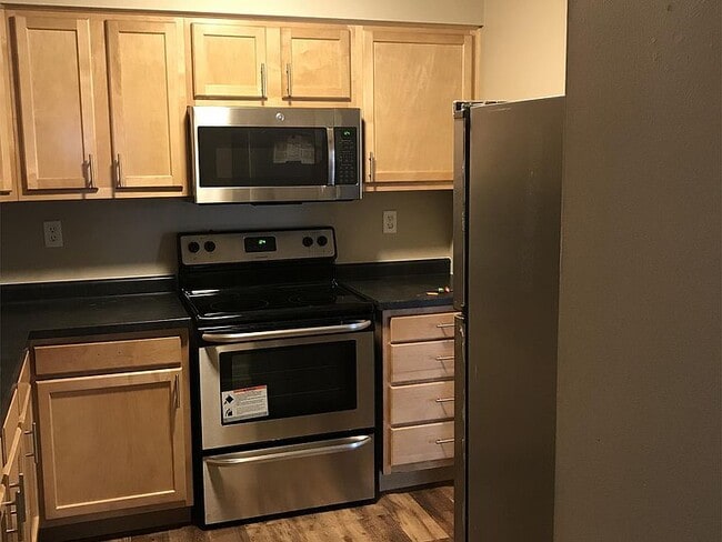 Kitchen with stainless steel appliances - 16045 Joplin Ave Unit 2