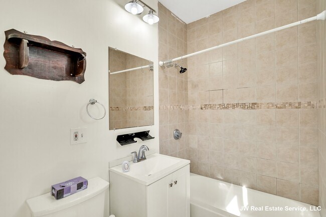 Photo - 20 Ashford St