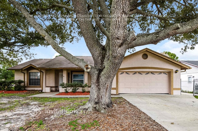 Building Photo - 2821 Saffron Dr