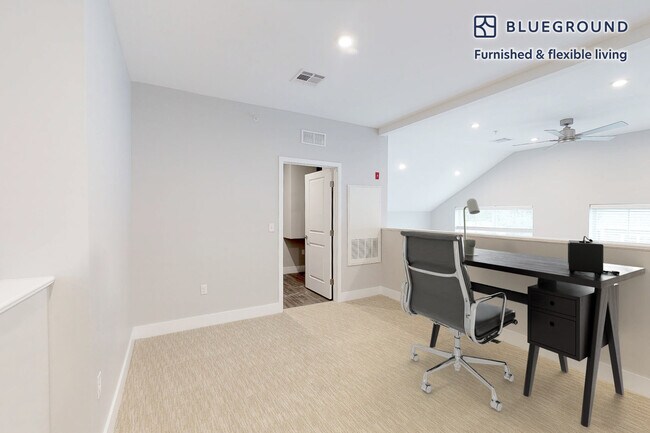 Photo - 200 Bay Dr Unit SI FL1-ID3169A