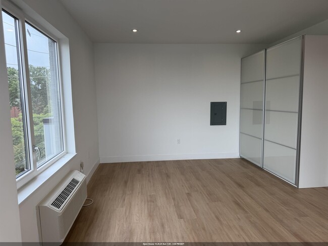 Building Photo - 3309 Liberty Ave Unit 510