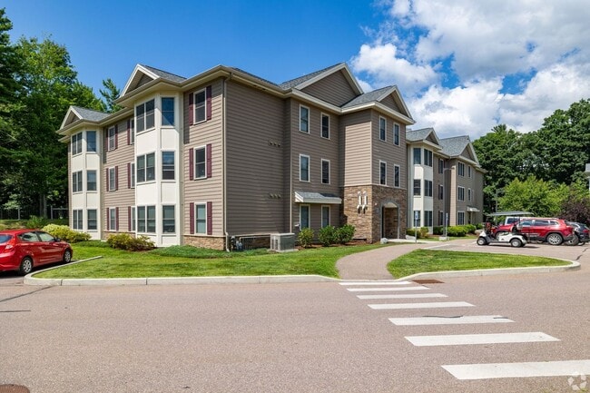 Photo - Spacious 1-Bedroom with Den & Premium Amenities at Village at Autumn Pond Unit 210 (Bldg 382)