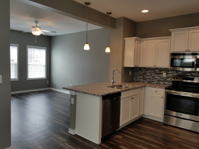 Photo - 9083 Daisy Dr