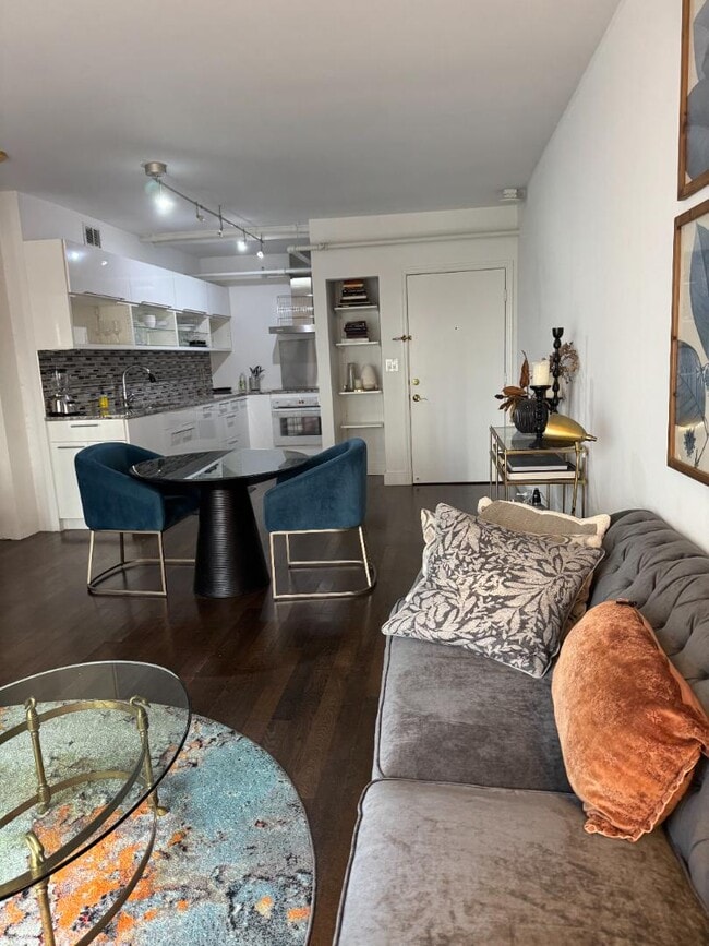 Photo - 199 14th St NE