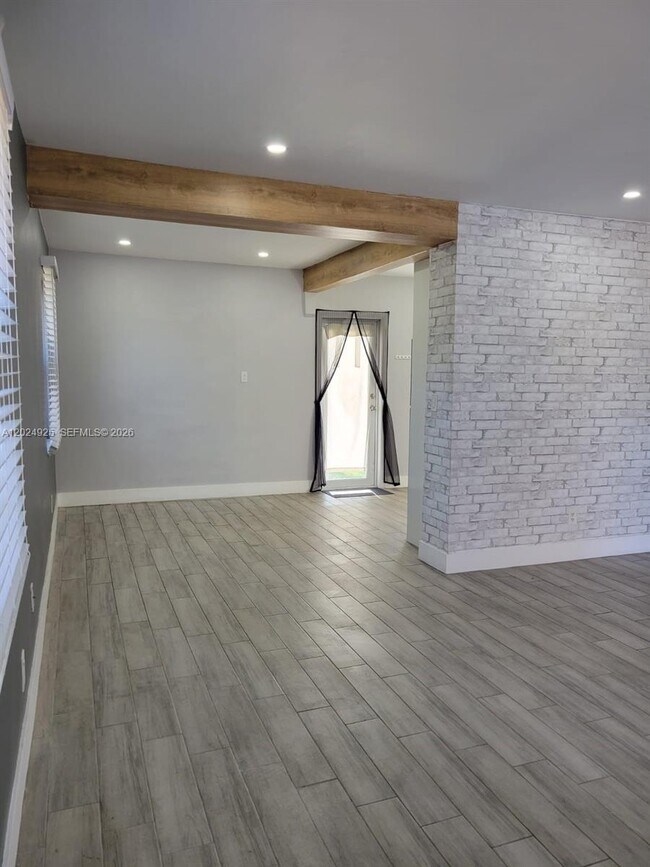 Photo - 6401 SW 58th Ave