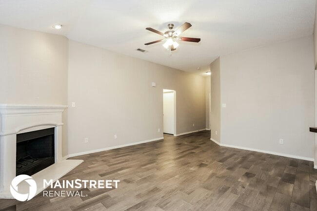 Photo - 517 Bretts Way