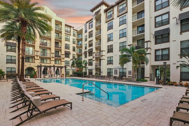 Photo - Lantower Westshore