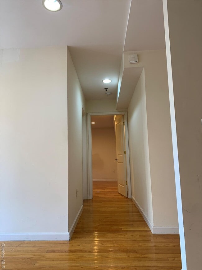 Photo - 82-65 116th St Unit 603