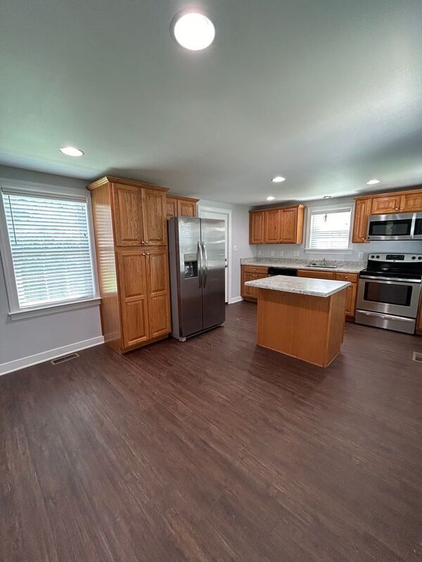 Photo - 11200 New Town Rd