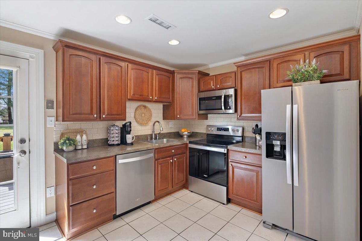 Photo - 2208 Notely Ln