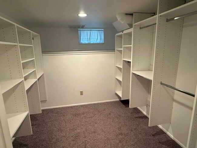 Photo - 1053 W 500 N