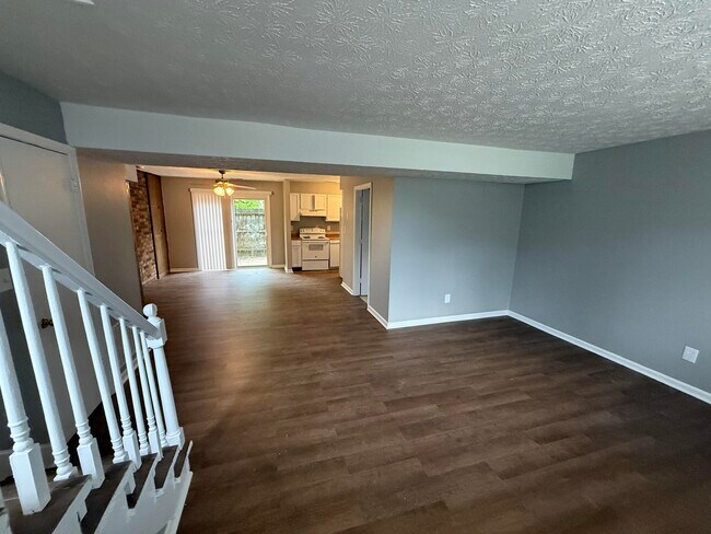 Photo - 3705 Crosby Dr