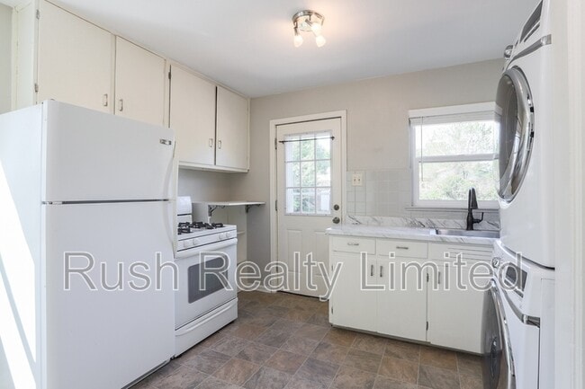 Photo - 1815 S Knox Ct