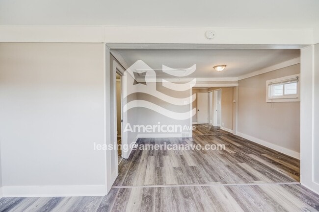 Photo - 130 Penneman Ave