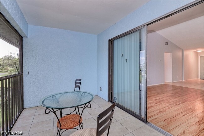 Building Photo - 17456 Overhill Dr Unit F