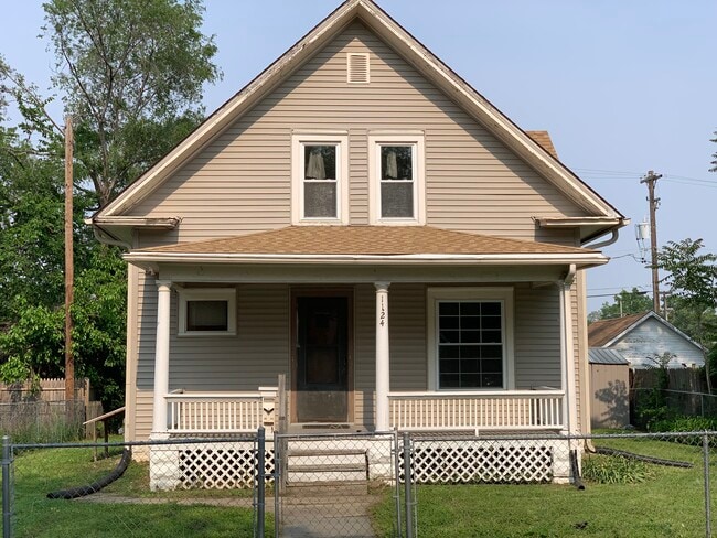 Photo - 1124 N 26th St