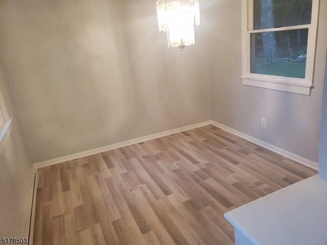 Photo - 164 Coon Den Rd
