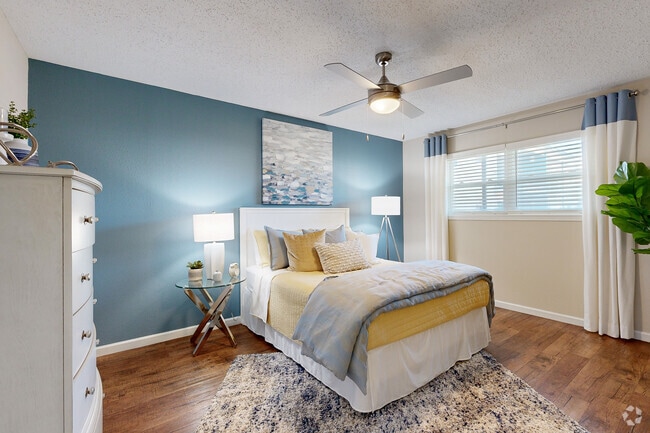 9th Ave - 2BR, 1BA - 925SF - Master Bedroom