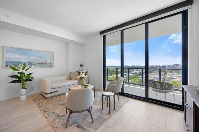 580 72nd St Unit 1009