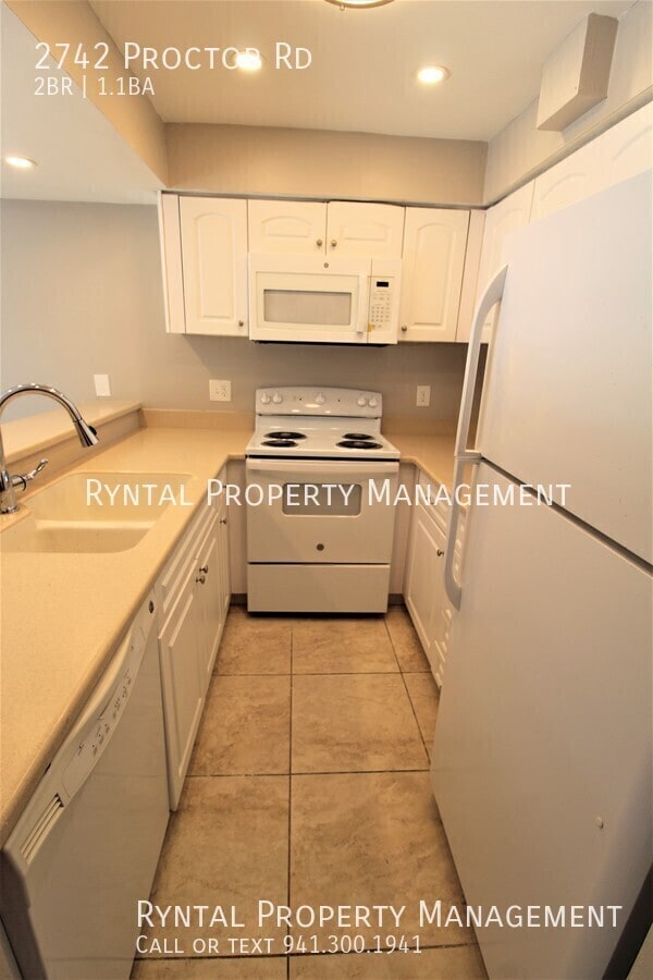 Photo - 2742 Proctor Rd