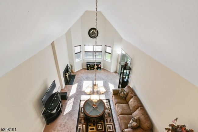 Building Photo - 28 Kensington Dr