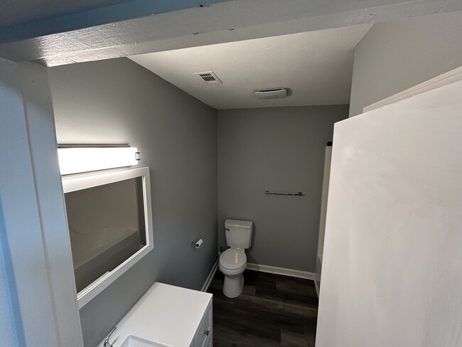 Photo - 4205 Mica Ave