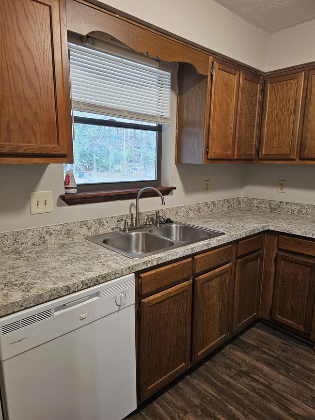 Photo - 2917 Woodrich Dr