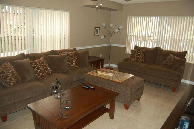 Photo - 25 Bedford Ct