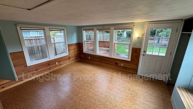 Photo - 1137 NW 13th St